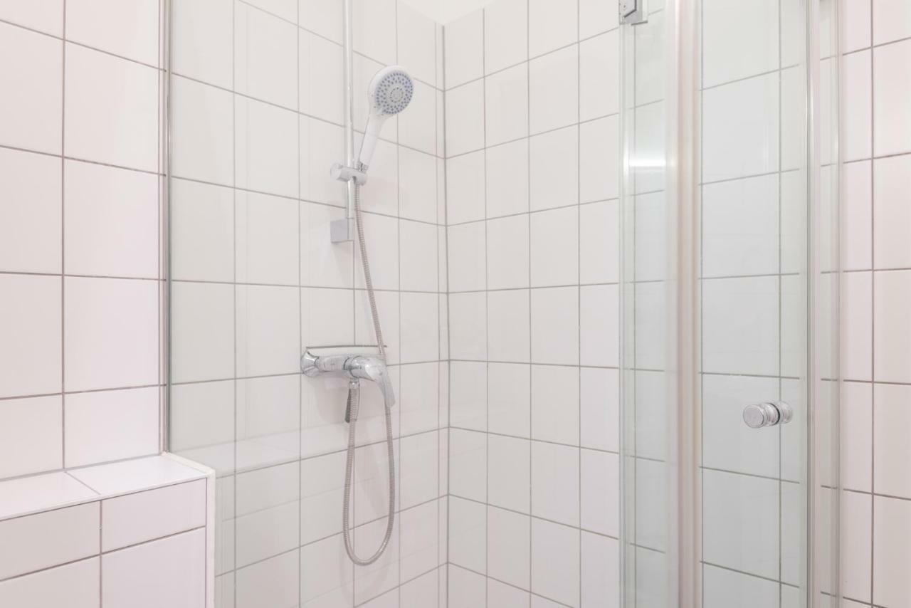 Kaiser-Friedrich Lägenhet Berlin Exteriör bild